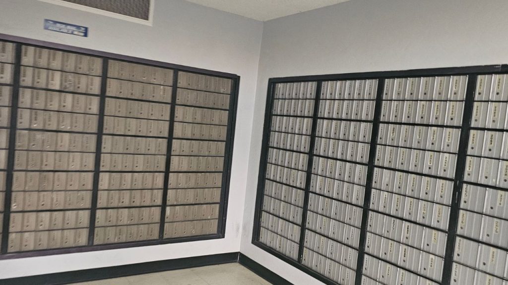 can you look up who owns a po box